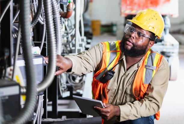 Best Electrical Installation Contractor  in Findlay, OH